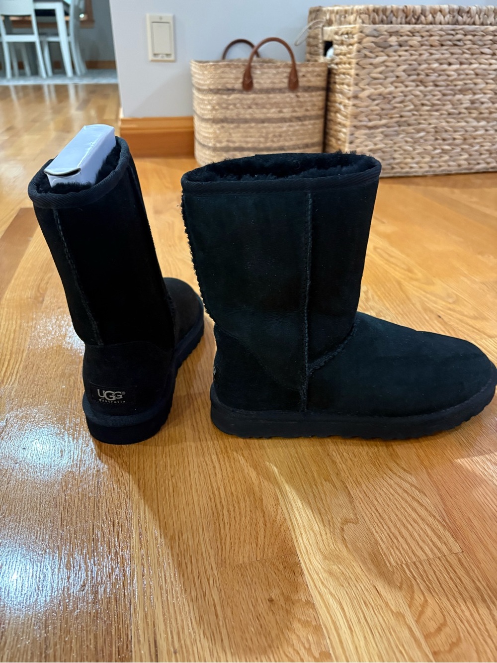 UGG Classic Short Boot - Black Suede